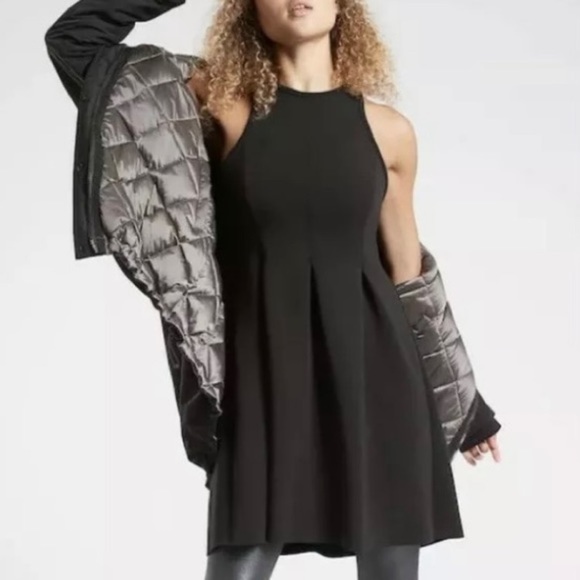 Athleta En Route Scuba Dress Medium - Picture 2 of 7